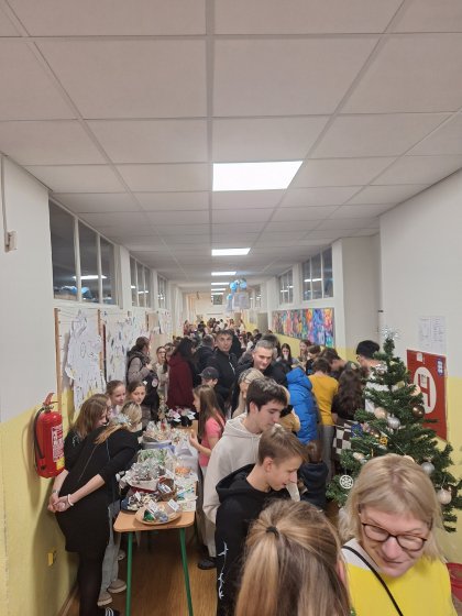 Vánoční jarmark a dílničky
