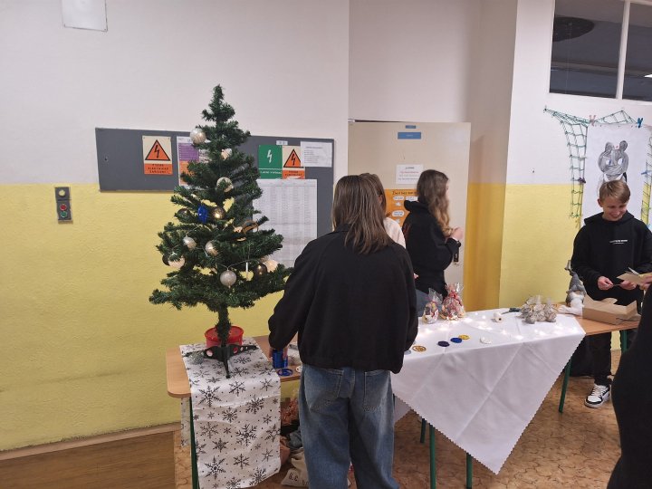 Vánoční jarmark a dílničky