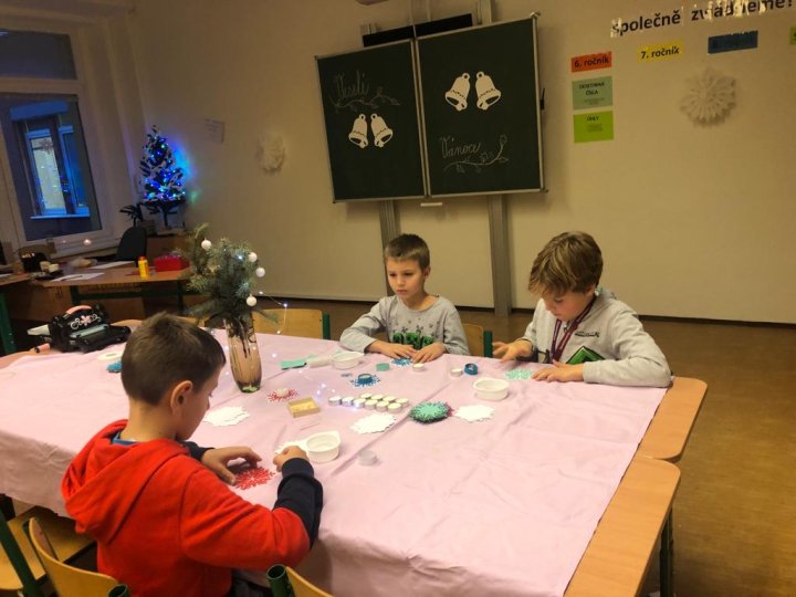 Vánoční jarmark a dílničky
