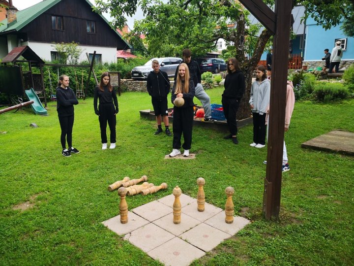 VÍCEDENNÍ VÝLET 8. A – ROKYTNICE NAD JIZEROU