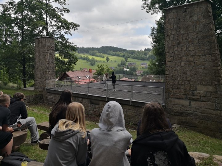 VÍCEDENNÍ VÝLET 8. A – ROKYTNICE NAD JIZEROU
