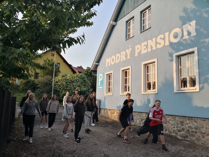 VÍCEDENNÍ VÝLET 8. A – ROKYTNICE NAD JIZEROU