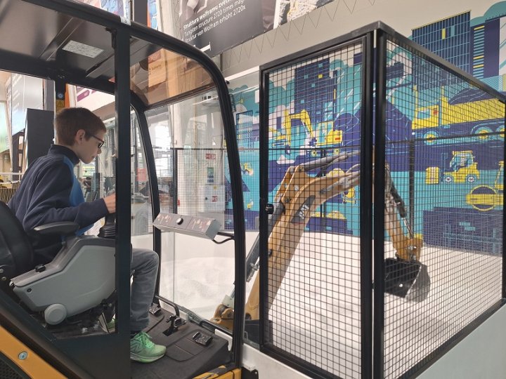 Návštěva Techmánie a 3D planetária